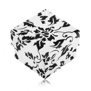 Bielo-čierna darčeková krabička na prsteň s motívom kvetov S84.03