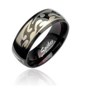 Černý ocelový prsten se vzorem Tribal ve stříbrné barvě - Velikost: 69