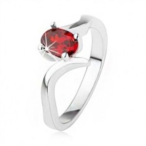 Elegantní prsten ze stříbra 925, rubínově červený zirkon, zvlněná ramena SP39.23