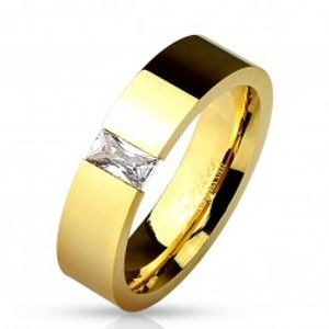 Lesklý ocelový prsten zlaté barvy, vsazený obdélníkový čirý zirkon, 6 mm M01.09