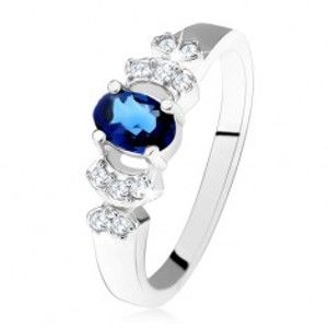 Lesklý prsten - stříbro 925, tmavě modrý oválný zirkon, čiré kamínky SP29.23