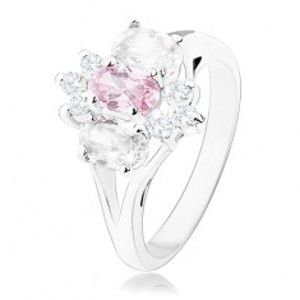 Blýskavý prsten ve stříbrném odstínu, rozdělená ramena, růžovo-čirý květ K4.18