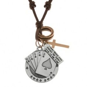 Nastavitelný kožený náhrdelník, přívěsky - piková postupka, kříž, známka Y37.17