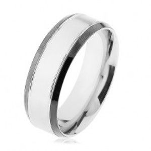Ocelový prsten, stříbrná barva, lesklý lem černé barvy HH9.1