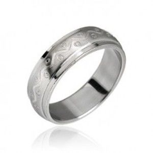 Ocelový prsten - vlnka s tečkami D9.9