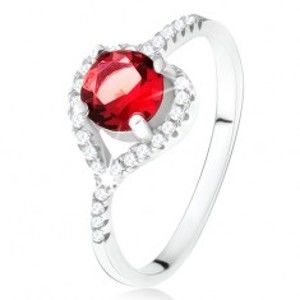 Prsten s asymetrickým zirkonovým srdcem, červený kámen, stříbro 925 T24.13