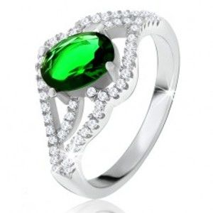 Prsten s oválným zeleným kamenem, zvlněná zirkonová ramena, stříbro 925 T22.13