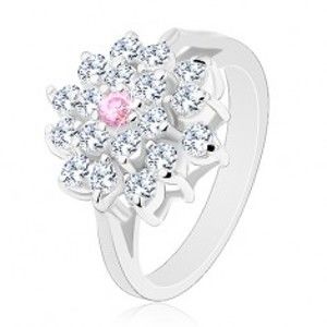 Prsten s rozdělenými rameny, velký čirý květ s růžovým zirkonem uprostřed G06.10