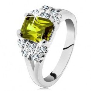 Prsten ve stříbrném odstínu, obdélníkový zirkon v zelené barvě, čiré zirkonky G09.21