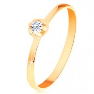 Prsten ve žlutém 14K zlatě - čirý diamant ve vyvýšeném kulatém kotlíku BT153.17/22