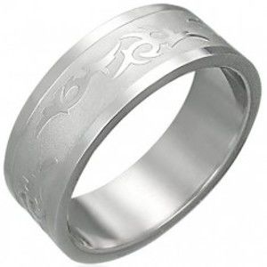 Prsten z oceli s kmenovým ornamentem F8.19