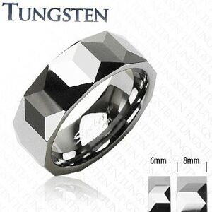 Prsten z wolframu stříbrné barvy, geometricky broušený povrch, 6 mm - Velikost: 64