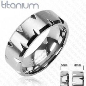 Titanový prsten se zářezy ve tvaru pneumatiky D4.8