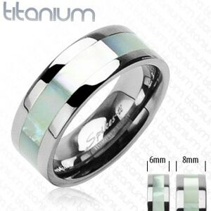 Titanový prsten stříbrné barvy s perleťovým pruhem uprostřed - Velikost: 71