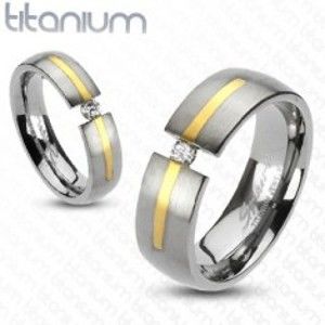 Titanový stříbrný prsten - zlatý proužek, zirkon F1.7