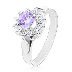 Třpytivý prsten s lístky na ramenech, světle fialový zirkon, čiré lupínky G02.04